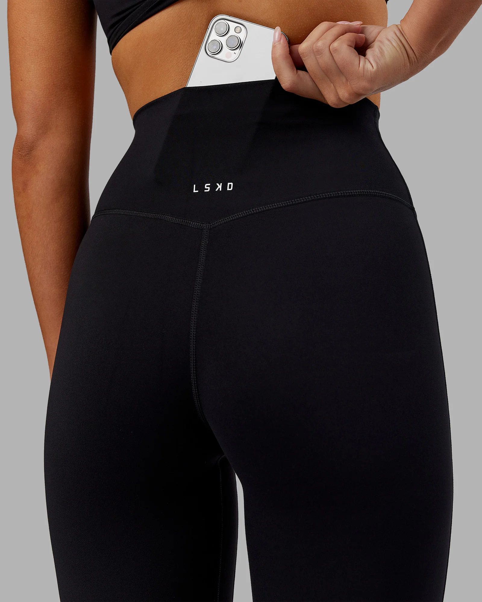 Elixir Ultra High-Rise 7/8 Legging - Black - Image 3