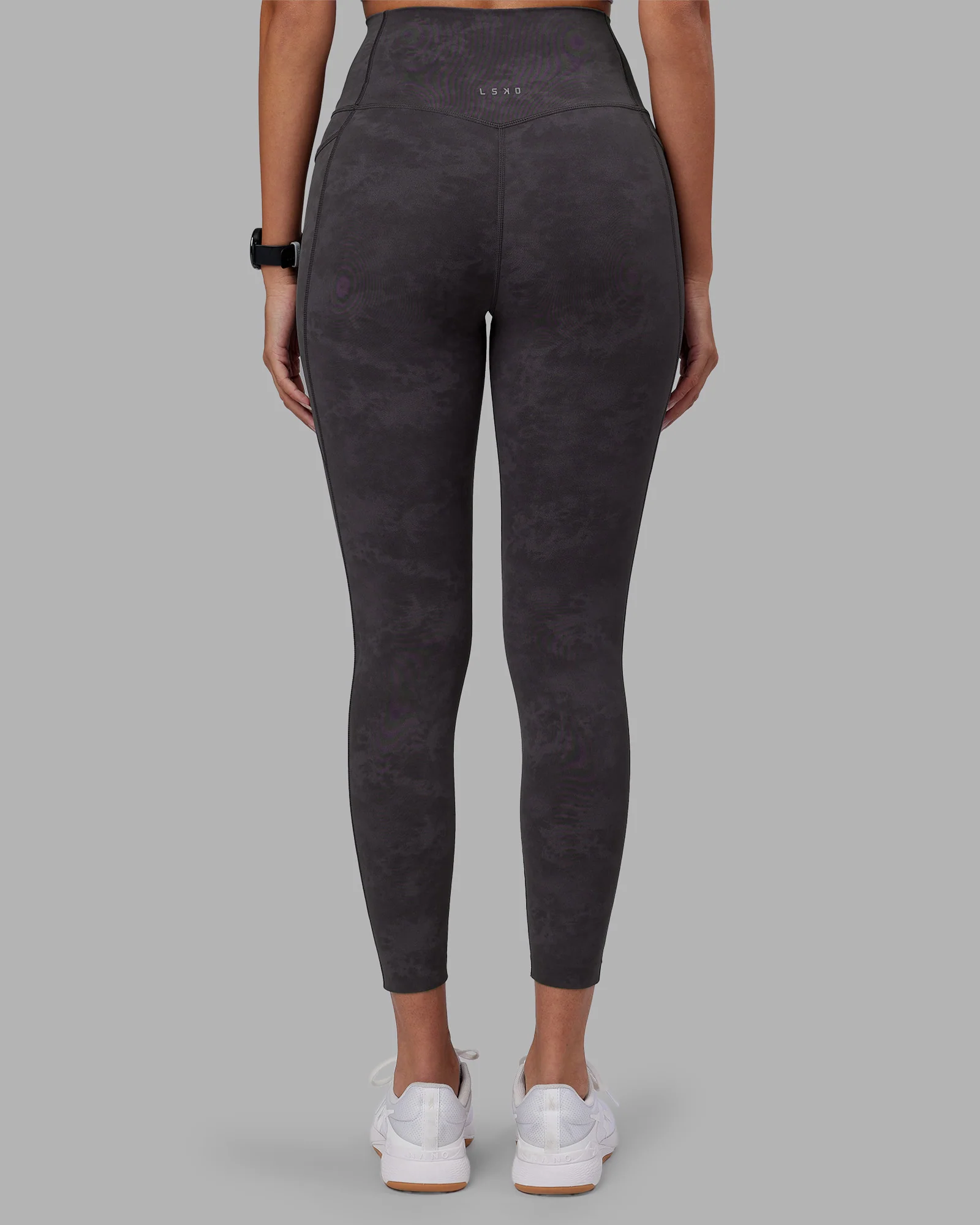 Elixir Ultra High-Rise 7/8 Legging Pockets - Dark Storm Wash - Image 4