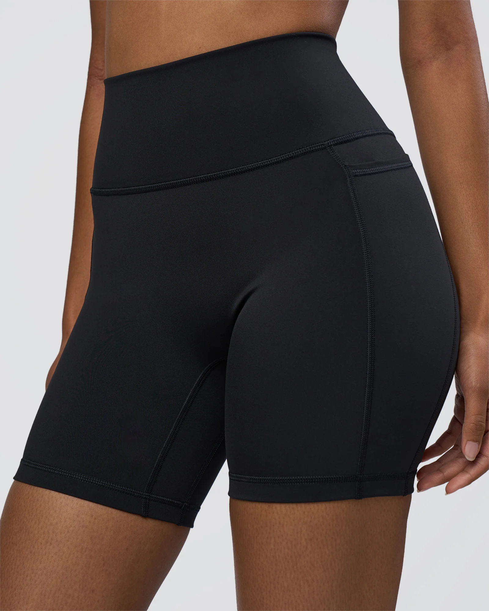 Fusion Ultra High-Rise 6" Short Pockets - Black - Image 3