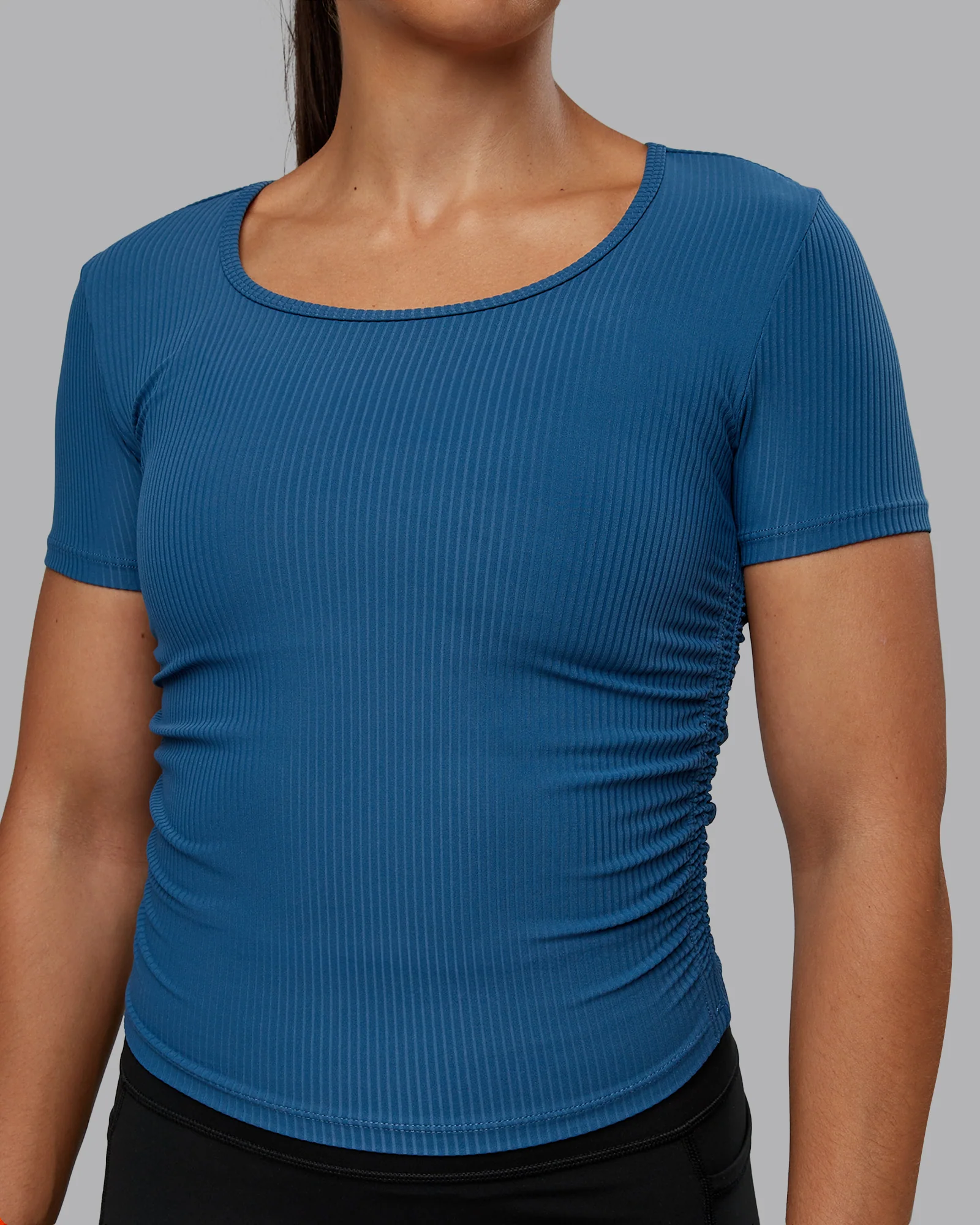 Ignite Ribbed Scrunch Side Cropped Tee - Indigo - Image 4