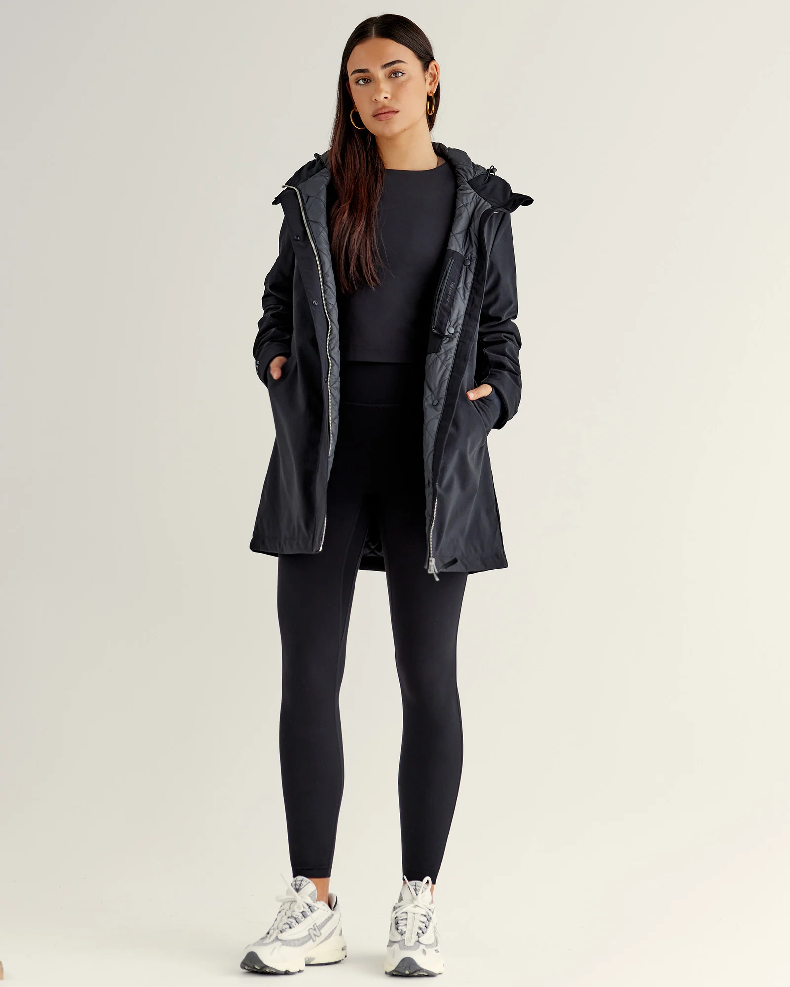 Auxiliary 2.0 Longline Jacket - Black - Image 4